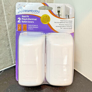 NEW 2-Pack DREAMBABY Dual Fit Plug Electrical Child Safety Secure Outlet Covers